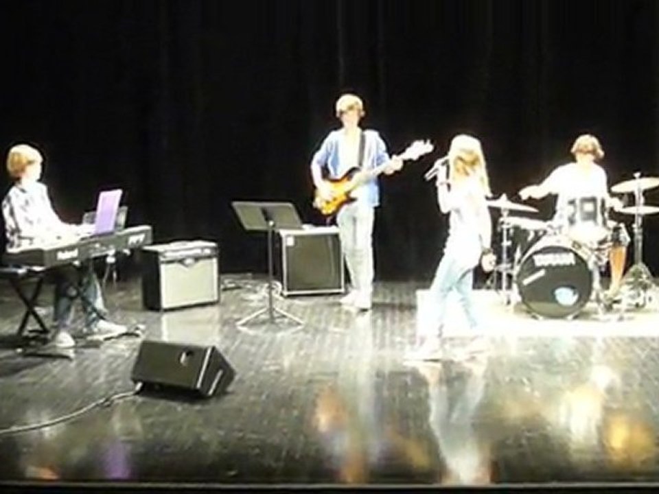 ThePaperPlane - Alors on danse