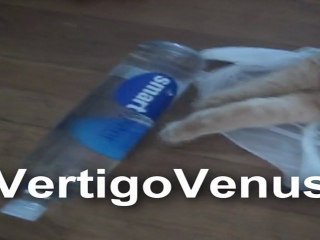 Vertigo Venus - Punkrock Cheerleader WITH KITTENS