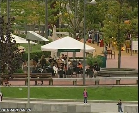 La lluvia da tregua a los turistas