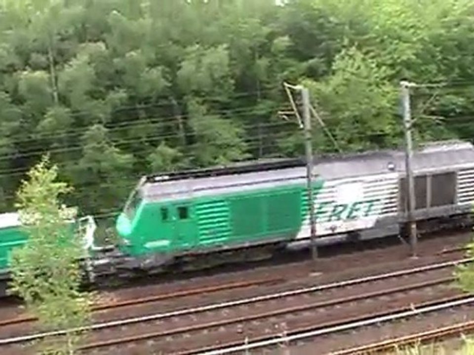 4 locomotive fret BB 460 000 et BB 75000