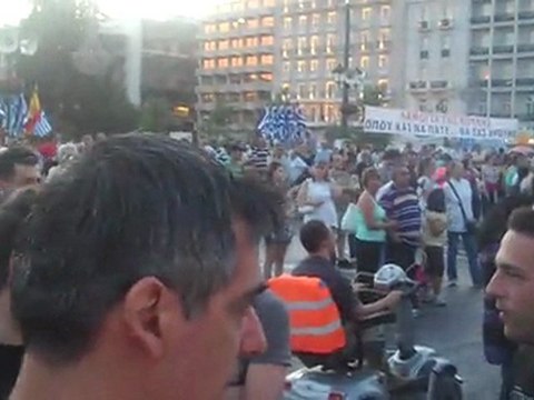 Αγανακτισμένοι στο Σύνταγμα 18η ημέρα 2