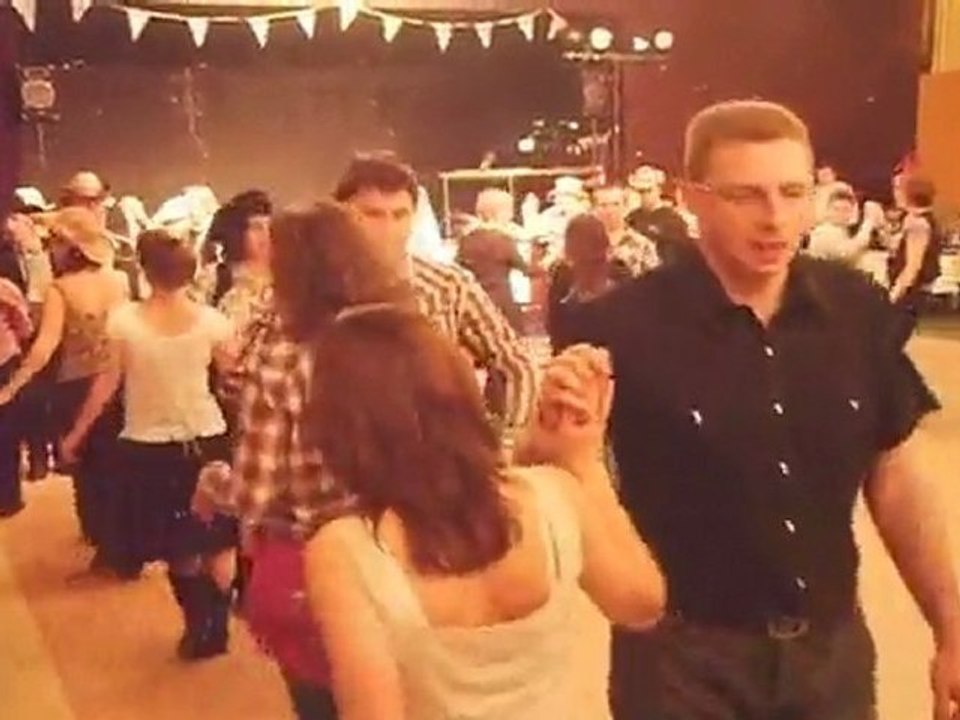 CHD78 Bal du 05.02.2011 -  COWBOY  HAT  DANCERS