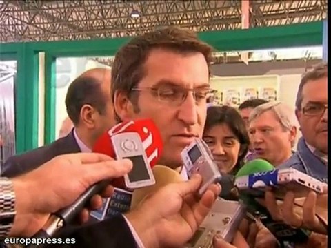 Feijóo apuesta por el termalismo para prolongar el Xacobeo
