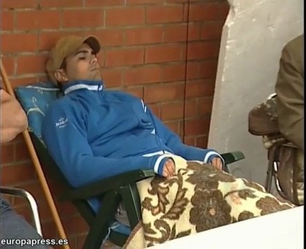 Trabajadores acampados en una obra en Sevilla