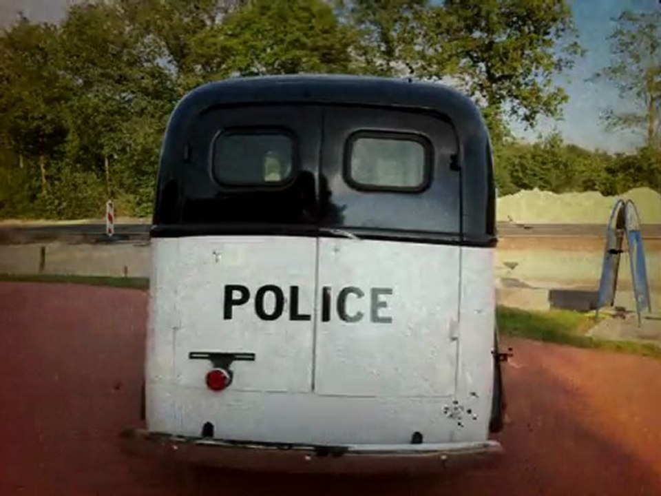 Police Car