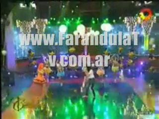 FarandulaTv.com.ar Anabela Ascar canto "Procura". Cantando 2011