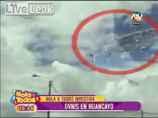 Große UFO 'Mother Ship' Over Peru Gefilmt