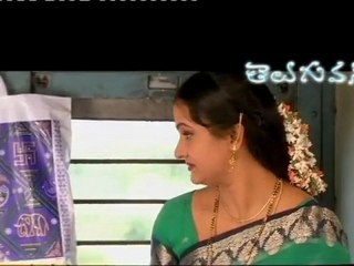 Hilarious Train Episode from Ravi Teja's Venky -1