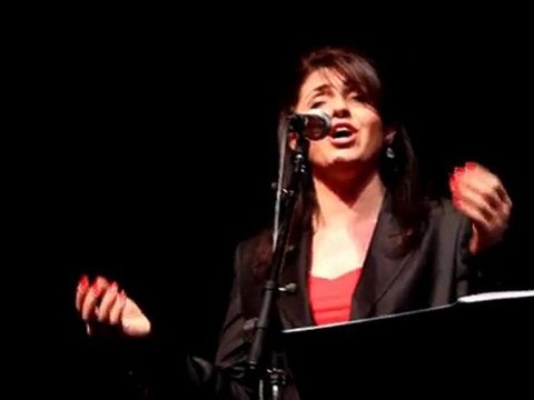 Cemile Yücel - Arda Boylarında Kırmızı Erik