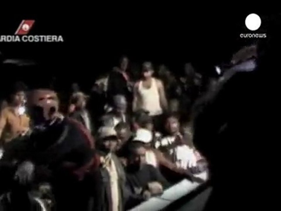 Reports of 1500 migrants arriving at Lampedusa