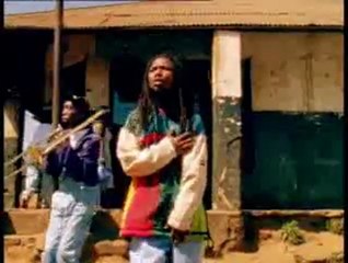 lucky dube ( slaves) Love & Happiness clip