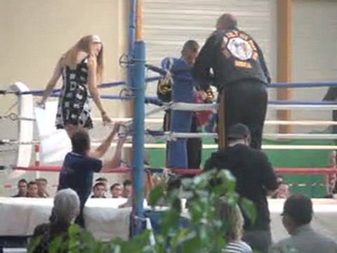 Le Pouliguen Club Cobra Boxe Thaï 1er Gala Boxe Thaï 11 juin 2011 wikinews city pour OMS le Pouliguen vidéo n° 3632