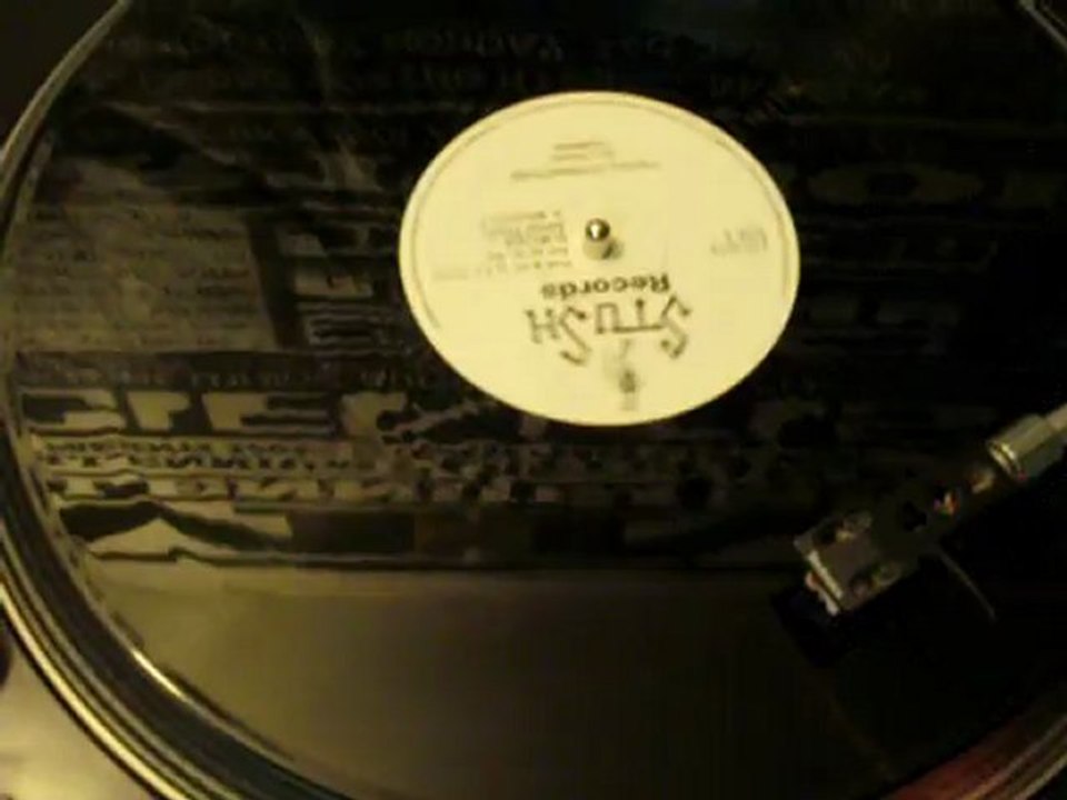 TAXMAN  Fatal Attraction / MC's Delight, Crossley's Bad Mix  Stush Records STU001  12"1989