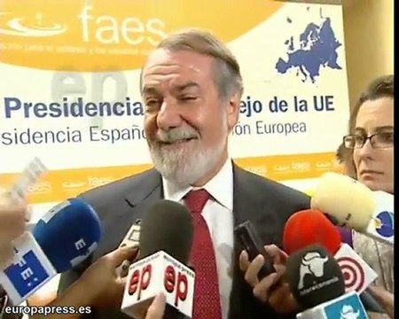Mayor Oreja optimista con negociación de ETA