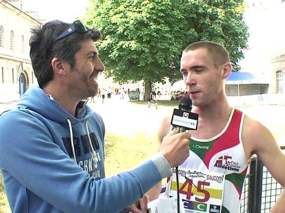 Pierre Urruty vainqueur homme de la Course du Château à Vincennes 2011