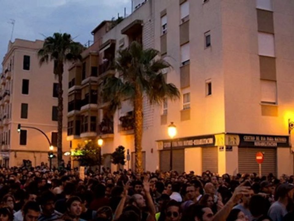 Charleville-Mézières et les jeunes indignés espagnols