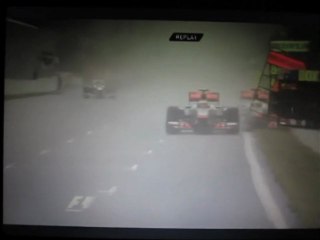 Το ατύχημα του Χάμιλτον με τον Μπάτον - Καναδάς 2011