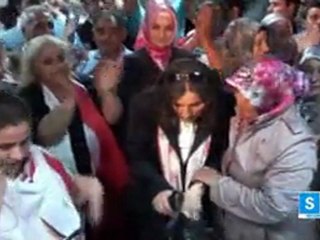 Ak Parti sonuçları kutlamaya başladı