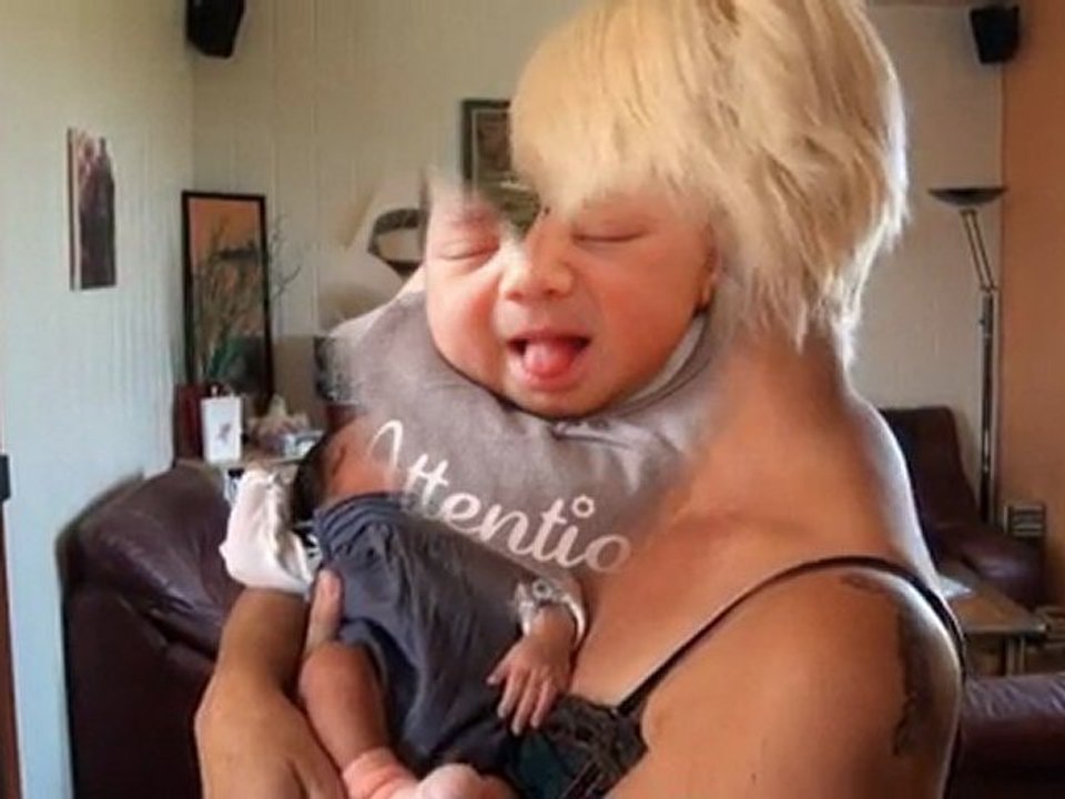 Zoé petit bébé