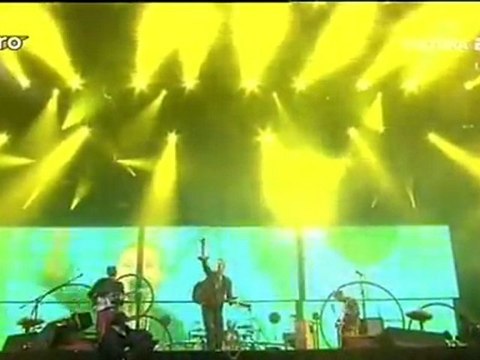Coldplay Yellow 11-June-2011@ Pinkpop Landgraaf festival, Netherlands