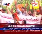 ABVP protesters attacked on CM Rosayya's House