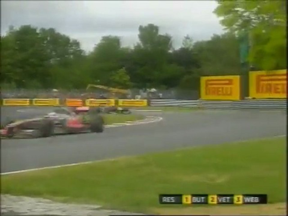 Button Overtakes Vettel
