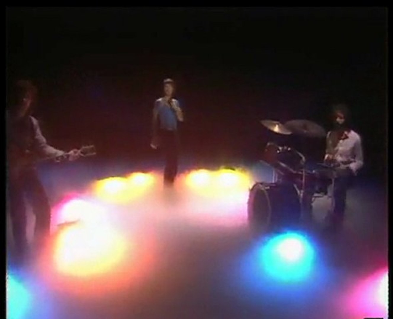 Cliff Richard We Don't Talk Anymore Music Video and Lyrics on MUZU.TV. Cliff Richard Music Vide