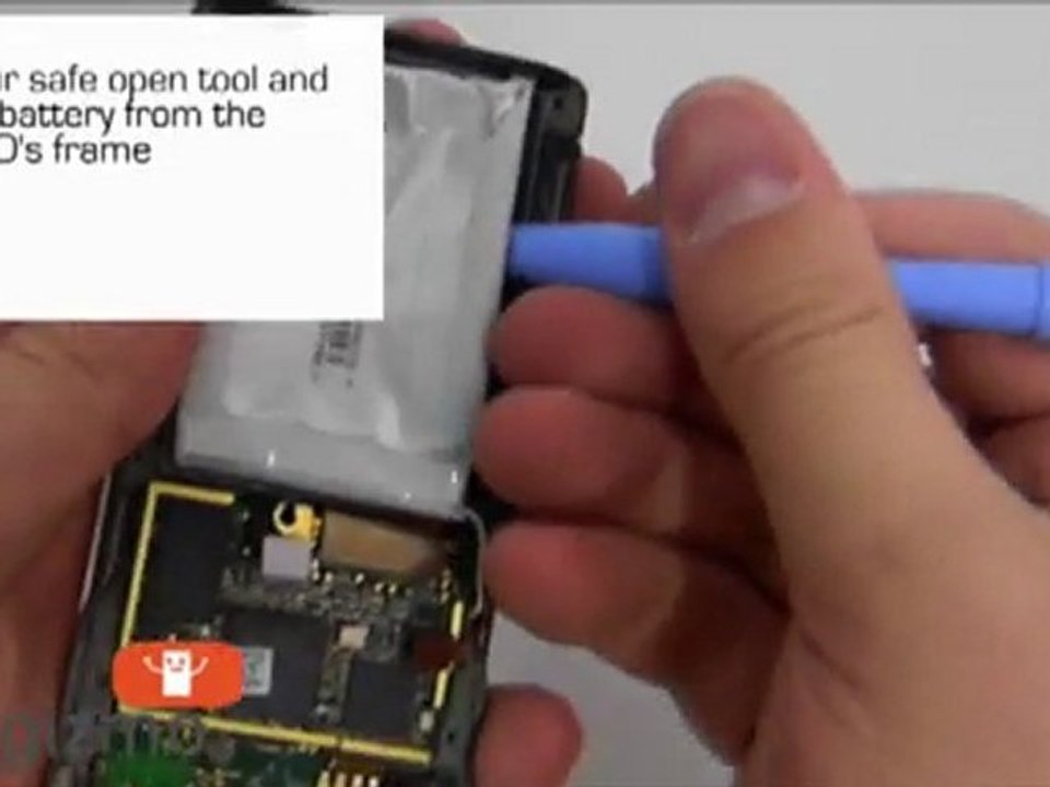 Zune HD Repair: Zune HD Digitizer and Glass Replacement