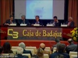 Caja Badajoz presenta un anuario