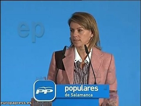 Cospedal dice que el PP vigilará los movimientos de la izqui