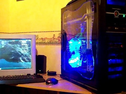 presentation et test du PC gamer extreme X ++ avec watercooling interne et SLI de GTX 480 sous Nvidia isles et everest pour le controle