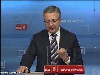 Blanco exige respuesta de Rajoy