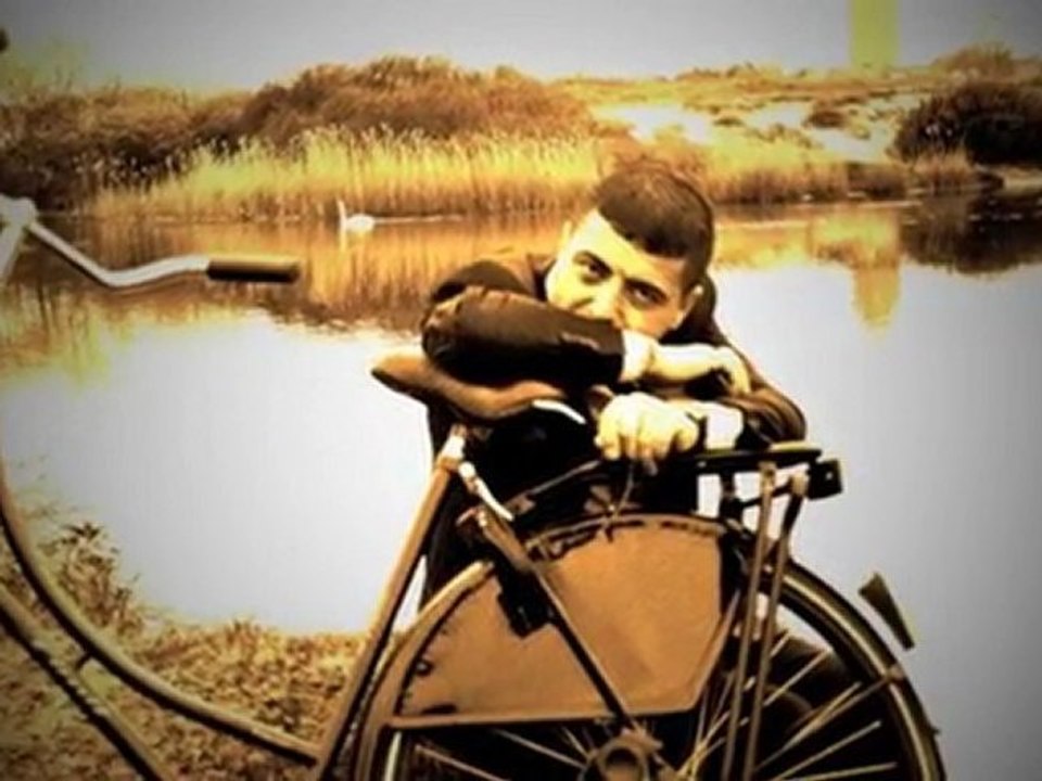 ERSIN AKYOL ( ASI SEVDALAR ) SÖZ MÜZIK ERSIN AKYOL ,,,DAMAR SÜPER,,