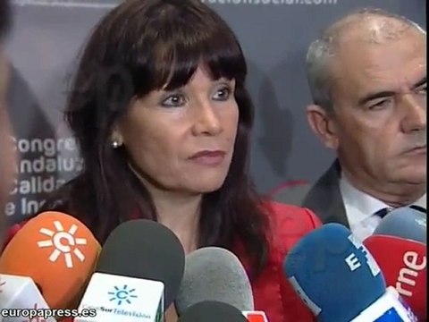 Micaela Navarro defiende a la menor rumana