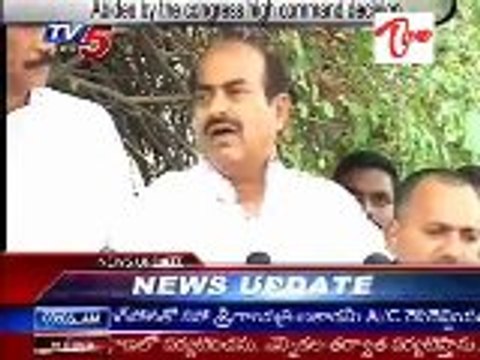 J.C.Diwakar supports jagans Odarpu Yatra