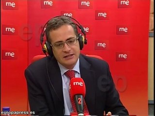 Basagoiti pide "no bailar el agua" a Batasuna