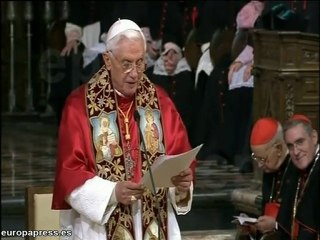 Benedicto XVI:"Peregrinar es salir al encuentro de Dios"