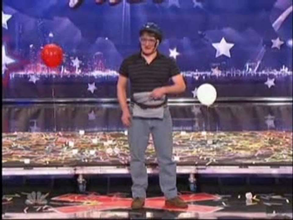 The Hilarious ‘Kinetic King’ on America’s Got Talent