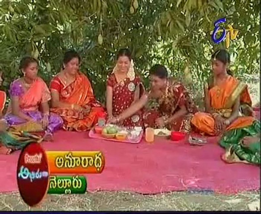 Abhiruchi - Recipes - Chinta Chiguru Nuvvu Pappu Kura, Atukula Vada & Mangai Pachadi - 03