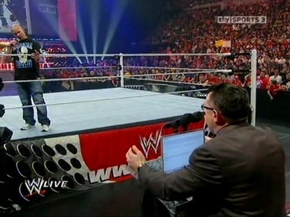 WWE.Raw.All.Star.Night.06.13.11.STONE COLD AND MICHAEL COLE....ITS FUNNY