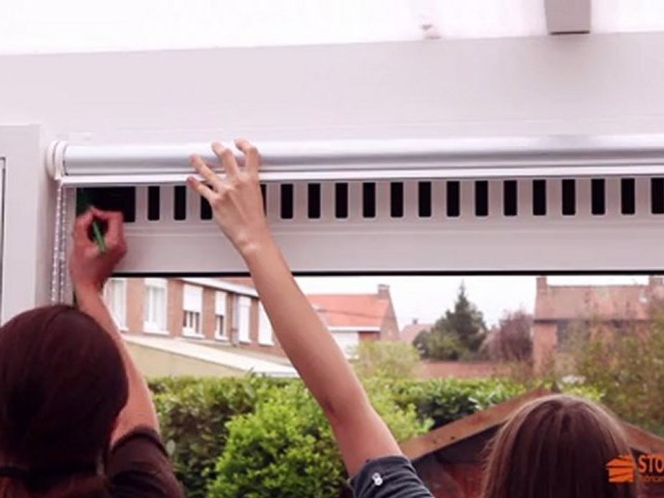 Store enrouleur anti chaleur pour véranda - Notice de pose