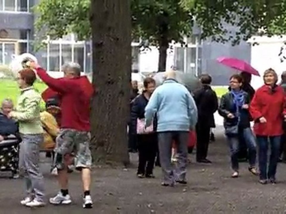 Luchon: Musique dans la rue