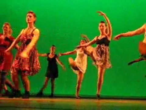 Spectacle danse Fissiaux Juin 2011 / Adultes modern'jazz