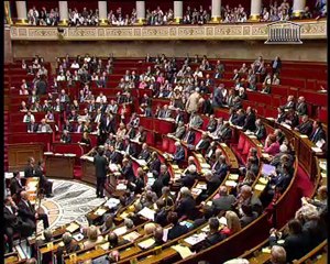 Question au gouvernement 14/06/2011 : 2 milliards d'euros de cadeaux fiscaux, revalorisons plutôt le pouvoir d'achat des plus modestes de nos aînés