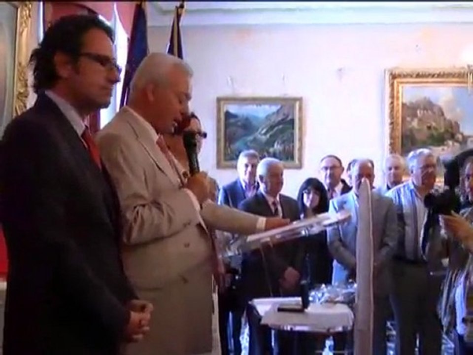 Frédéric Lefebvre et le commerce à Sisteron