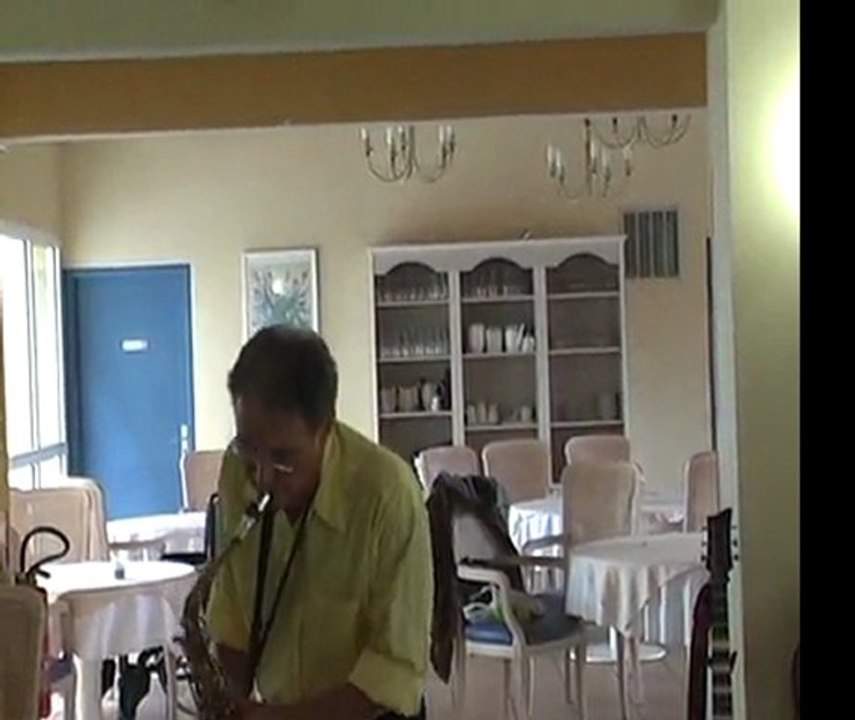 Pierrot Musette 1 - Retro-musette-variété - Animation Séniors Gironde