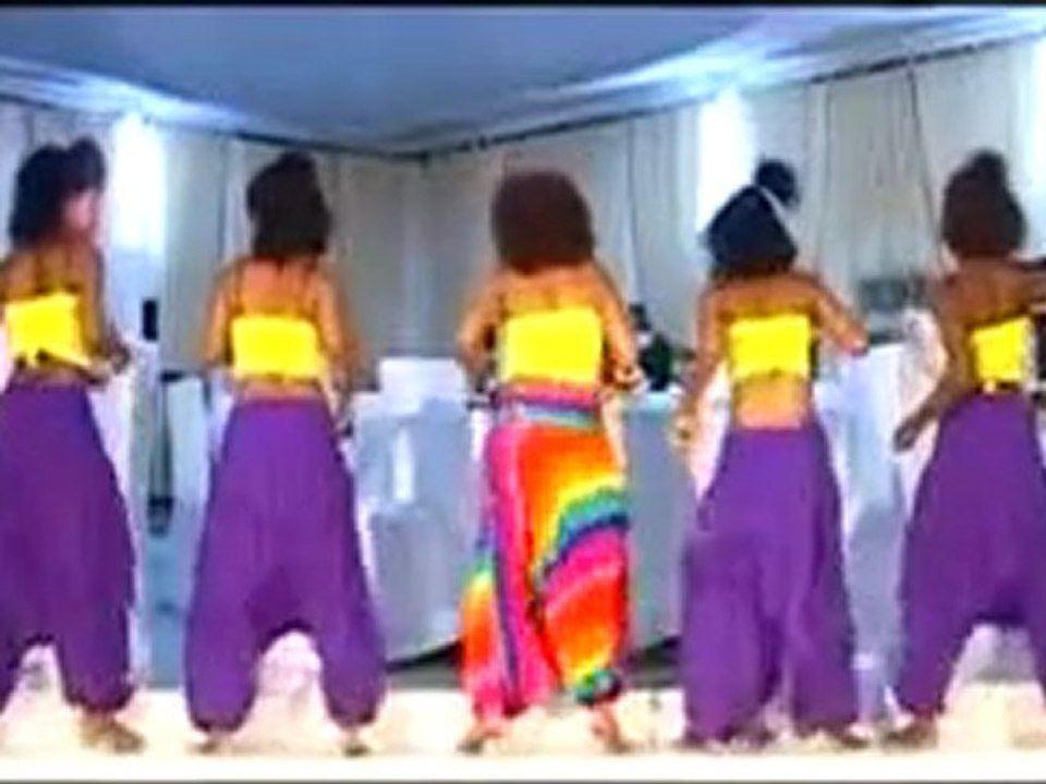 VAIAVY CHILA   -    Zaho tian'ny vadiko