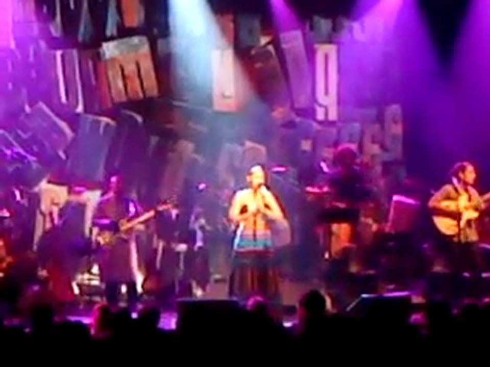 Mayra Andrade palavra