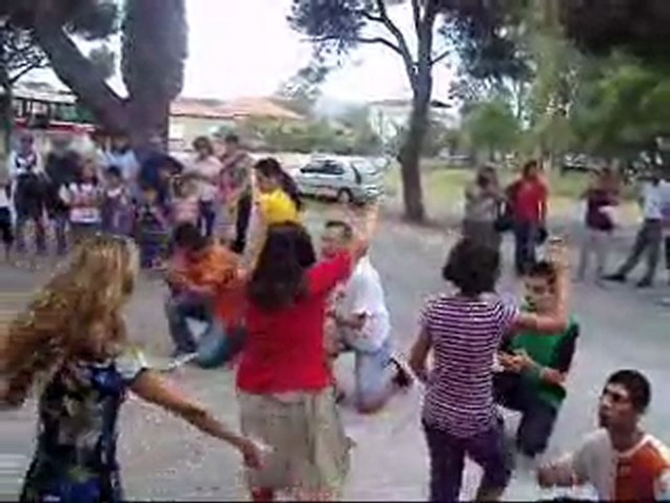 2/C Sınıfının Öğretmenleri Güler Albayrak ile birlikte Aliağa Eğitim Uygulama Okulu ve İş Eğitim Merkezi ziyareti