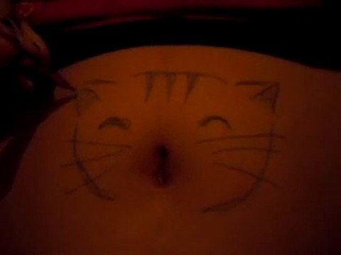 Une Neko (chat) sur mon ventre